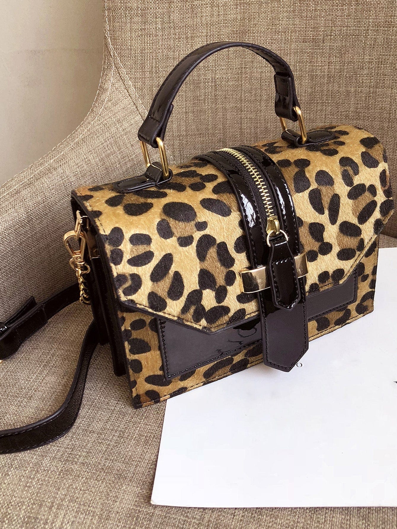 Gloue mini bolso estampado de leopardo