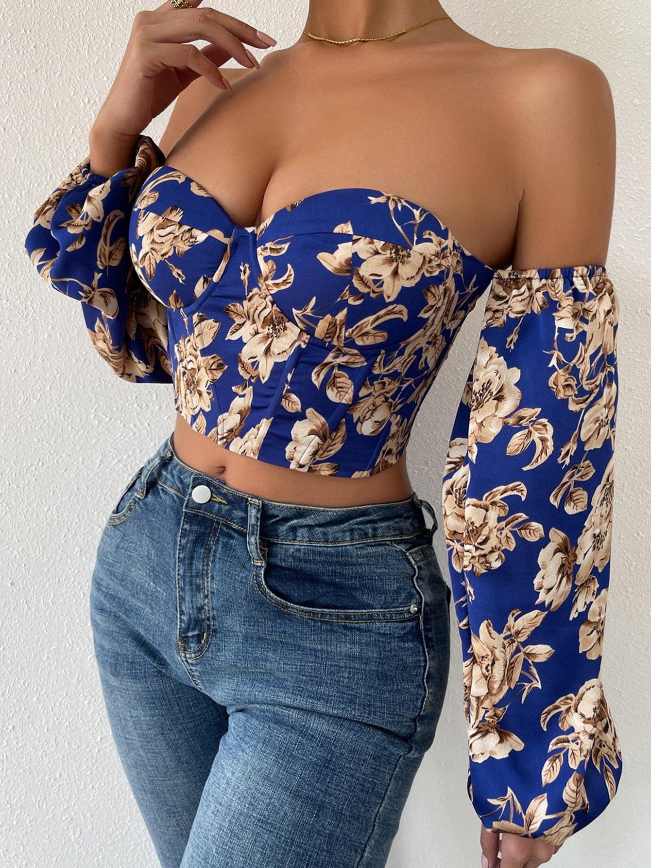 Top con estampado floral