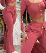 Conjunto dos piezas top y pantalón acampanado