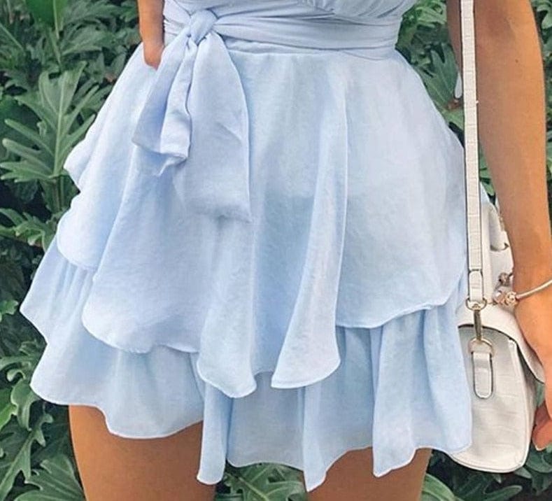 Mini Vestido con Hombros Descubiertos y Manga Corta con Tirantes en el Dobladillo y Volantes Sólidos